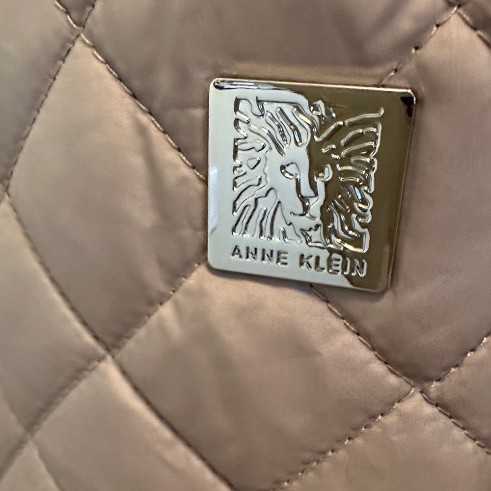 Anne Klein Women's Quilted Classic Taupe Puffer Coat Size Large - Picture 6 of 8